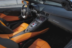 Lamborghini Aventador Roadster 2013