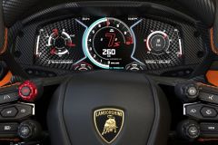 Lamborghini LB744:  interiér