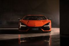 Lamborghini Revuelto 2023