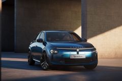  LANCIA YPSILON EDIZIONE LIMITATA CASSINA 2024