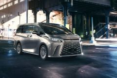 Lexus LM 2023