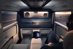 Lexus LM 2023