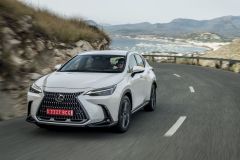 Lexus NX 2021