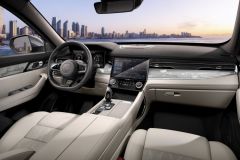 Lynk & Co 09