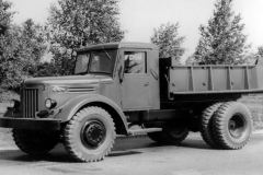 MAZ 200