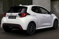 Mazda 2 Hybrid 2024