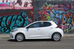 Mazda 2 Hybrid 2022