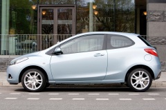 Mazda 2 3 door 2008