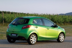 Mazda 2 Spirited Green 2007