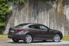 Mazda 3 sedan BM 2013