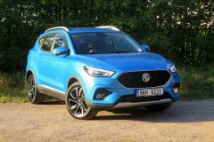 MG ZS 2022
