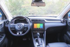 MG ZS 2022 interiér
