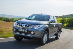Mitsubishi L200 Club Cab 2015