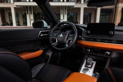 Mitsubishi Outlander 2021