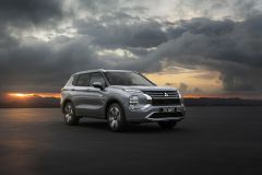 Mitsubishi Outlander PHEV 2024 (EU)