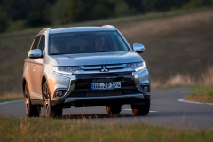 Mitsubishi Outlander 2015