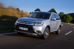 Mitsubishi Outlander 2015