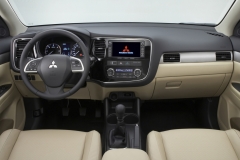 Mitsubishi Outlander 2014