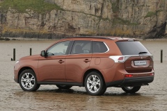 mitsubishi_outlander_216