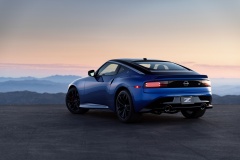 2023-Nissan-Z-U.S.-market-Performance-grade_012-1200x800