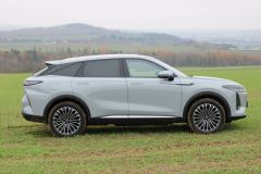 Omoda 9 1.5 T-GDI SHS AWD Premium (2025)