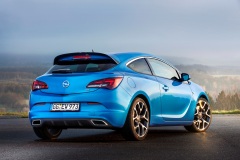 Opel Astra OPC 2012