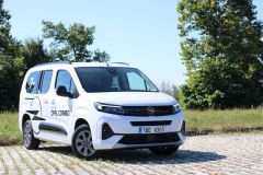 Opel Combo XL Elegance Plus 1.5 CDTI AT8 (2024)