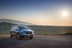 Opel Crossland X 2017
