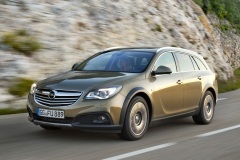 Opel Insignia Country Tourer 2013
