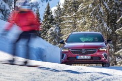 Opel Insignia GSi Sports Tourer 2020