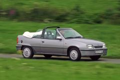Opel Kadett Cabrio (1989–93)