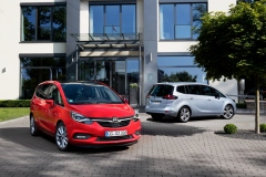 Opel Zafira 2016