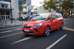Opel Zafira Tourer 2011