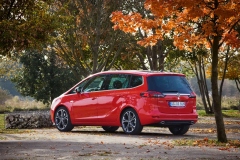 Opel Zafira Tourer 2011