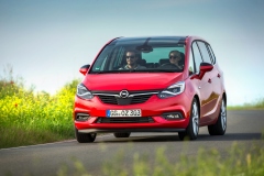 Opel Zafira 2016