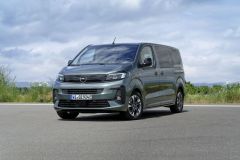 Opel Zafira 2024