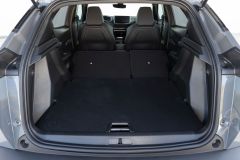 Peugeot e-2008 GT 115 kW (2023)