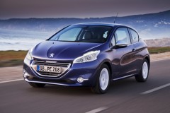 Peugeot 208 2012