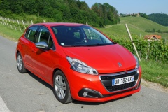 Peugeot 208 2015