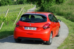 Peugeot 208 2015