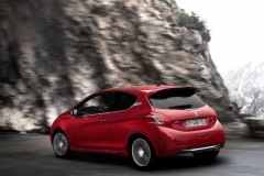 Peugeot 208 GTi 2012
