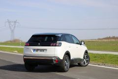 Peugeot 3008 GT Hybrid 136 e-DCS6 (2024)