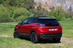 Peugeot 3008 GT 1.5 BlueHDi (2023)