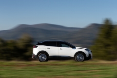 Peugeot 3008 GT Hybrid4 2020