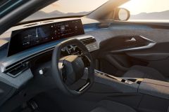 Peugeot 3008 pro rok 2023 a jeho interiér