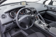 Peugeot 3008 HYbrid4 2013