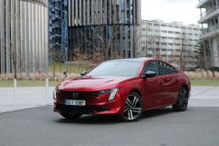 Peugeot 508 PHEV 225 2024