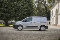 Peugeot e-Partner K9 2021