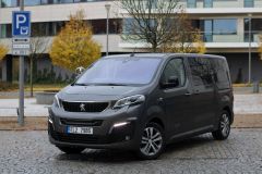 Peugeot e-Traveller Allure Standard (2023)