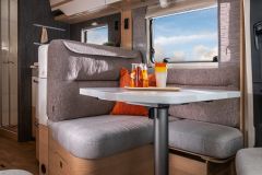 Polointegrál Hymer B-Class